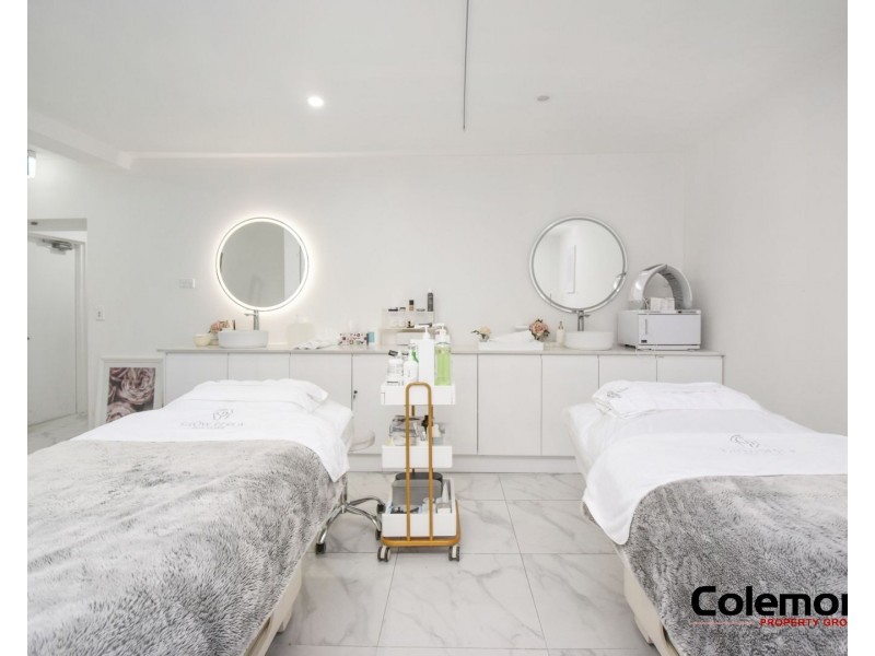 32 George St, Burwood NSW 2134