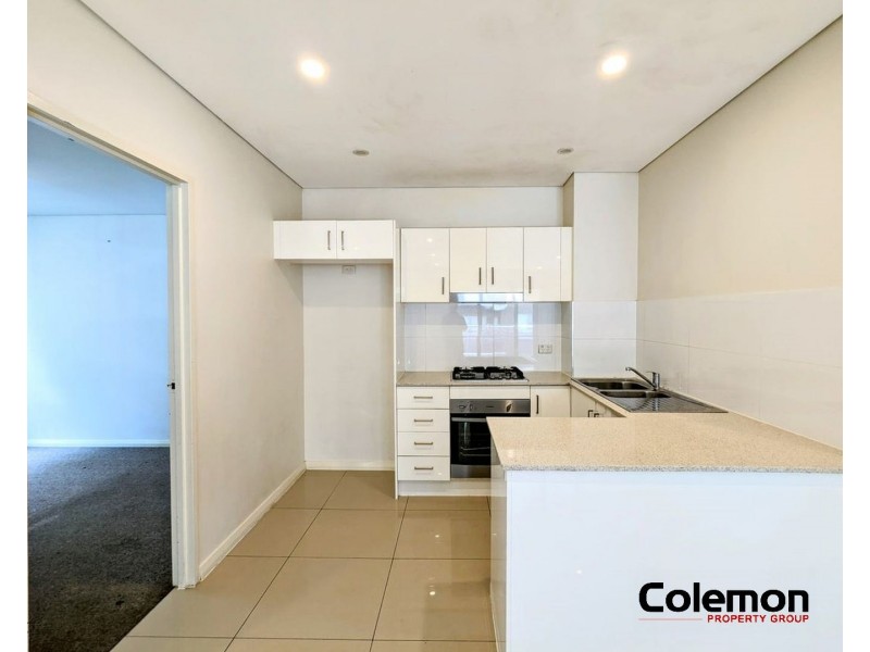 18/2-4 George St, Warwick Farm NSW 2170