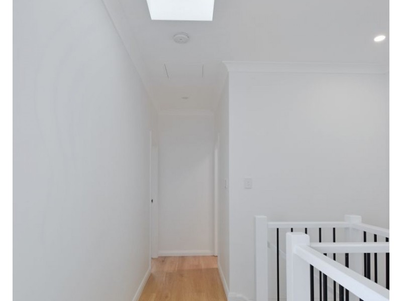 18 Marden St, Georges Hall NSW 2198