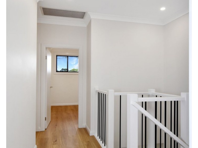 18 Marden St, Georges Hall NSW 2198