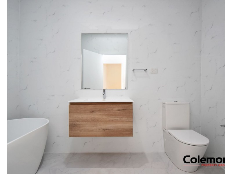 18 Marden St, Georges Hall NSW 2198