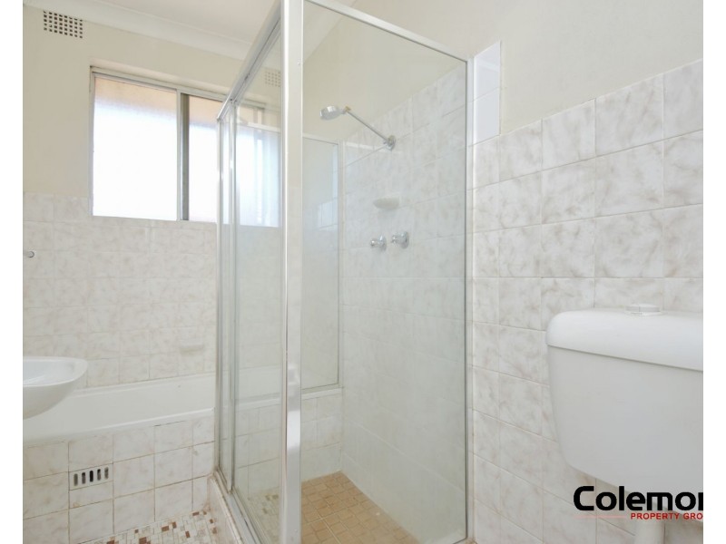 5/33 McKern St, Campsie NSW 2194