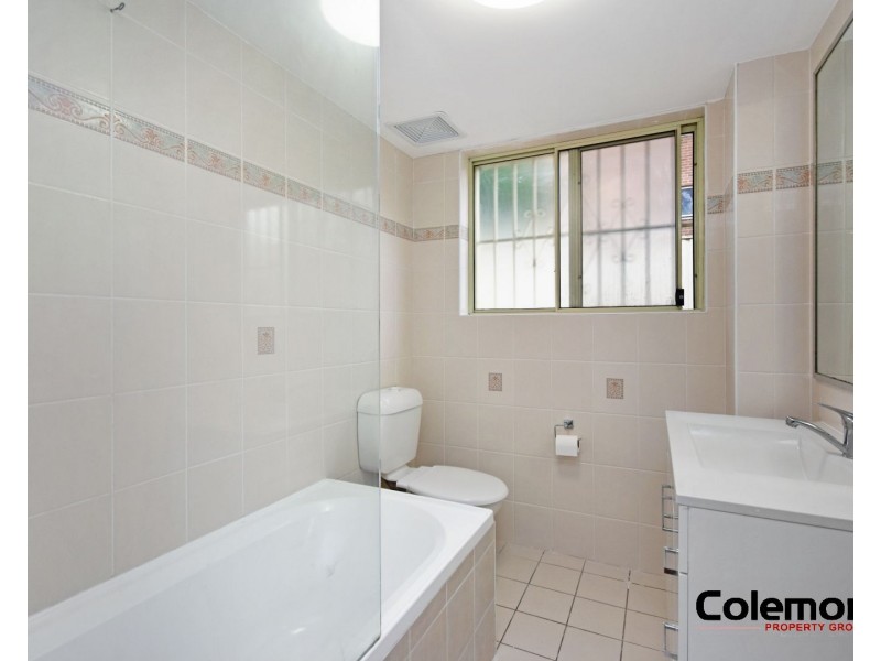 1/12-14  Dellwood St, Bankstown NSW 2200