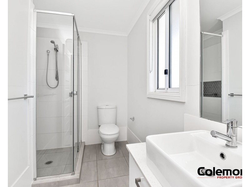 65 Butler St, Gregory Hills NSW 2557