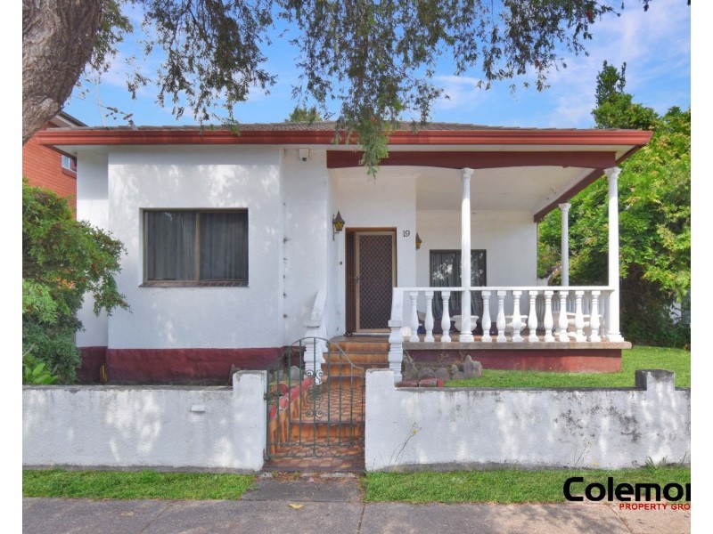 19 Park Street, Campsie NSW 2194