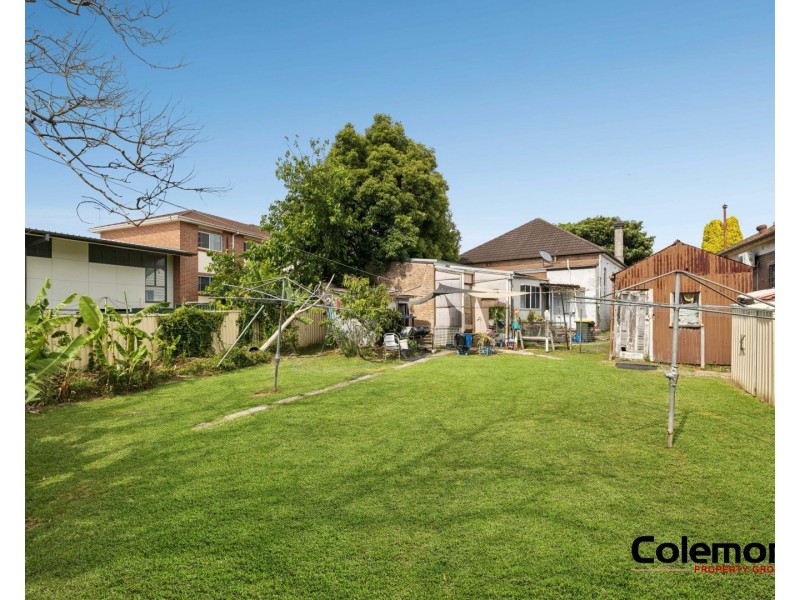 8 Harold St, Campsie NSW 2194