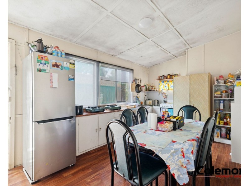 8 Harold St, Campsie NSW 2194