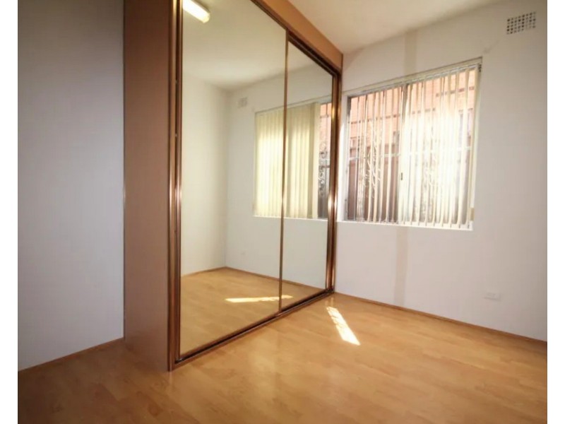 4/15 Hill St, Campsie NSW 2194