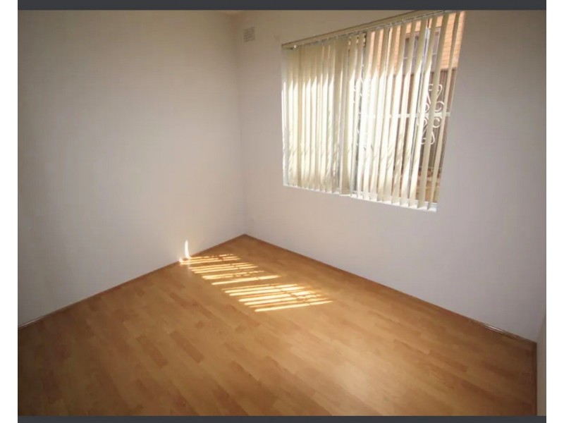 4/15 Hill St, Campsie NSW 2194