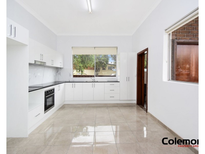21 Thorncraft Pde, Campsie NSW 2194