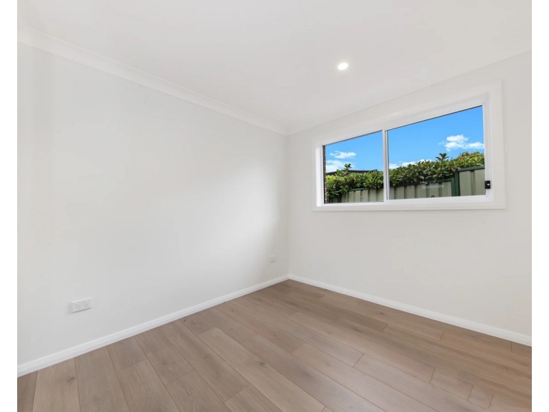 10A Faye St, Seven Hills NSW 2147