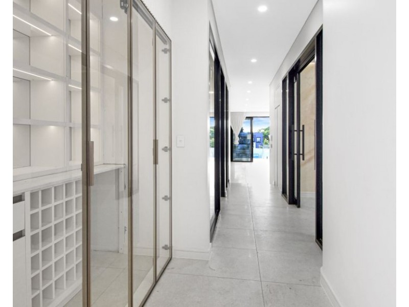 52a Waitara Pde, Hurstville Grove NSW 2220