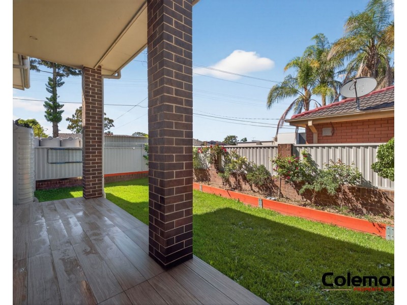 5 Vivienne Street, Woodpark NSW 2164