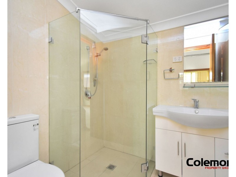 33 Caroline St, Guildford NSW 2161