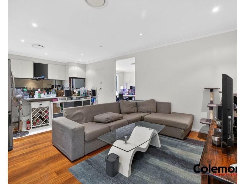 18 Bardo Circuit, Revesby Heights NSW 2212