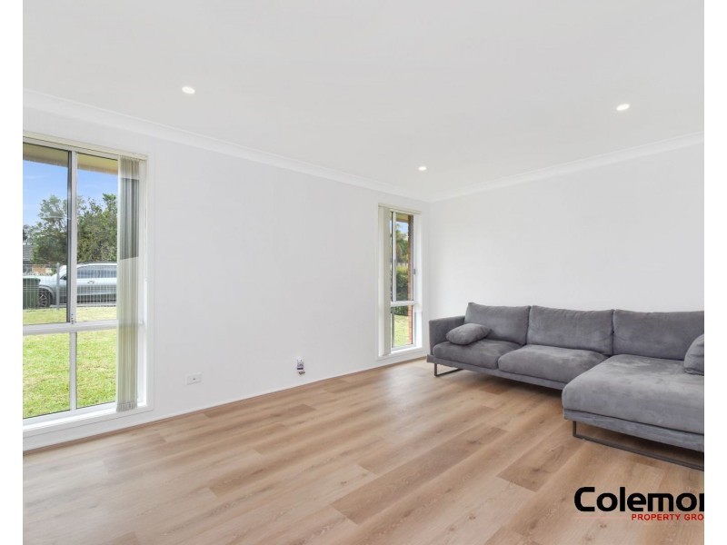 88 Potoroo Ave, St Helens Park NSW 2560