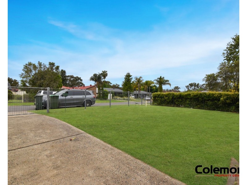 88 Potoroo Ave, St Helens Park NSW 2560