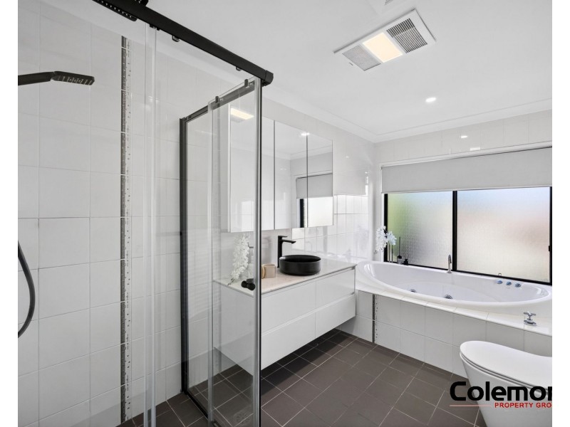 34 Moore St, Campsie NSW 2194