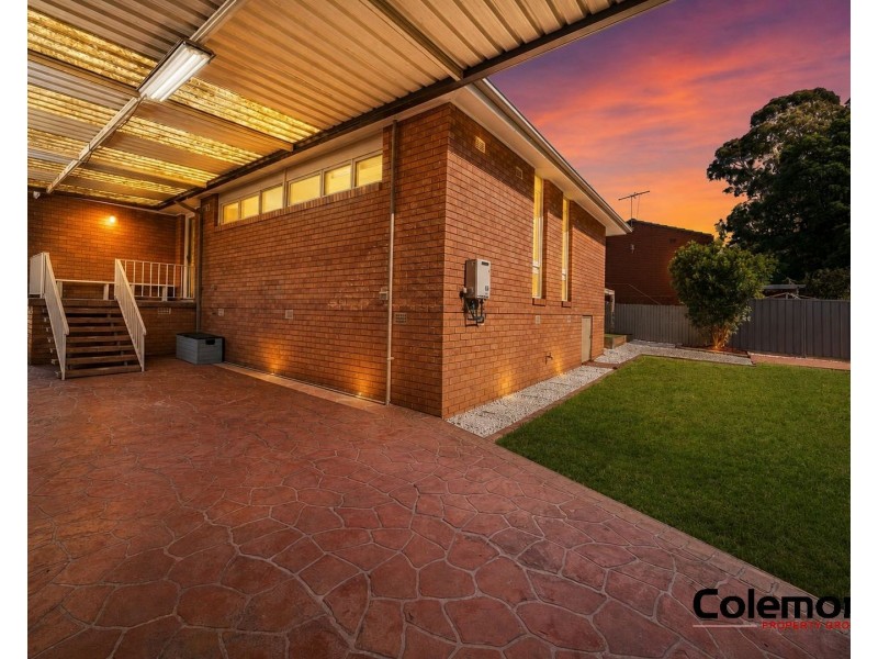 35 Fitzgerald Ave, Hammondville NSW 2170