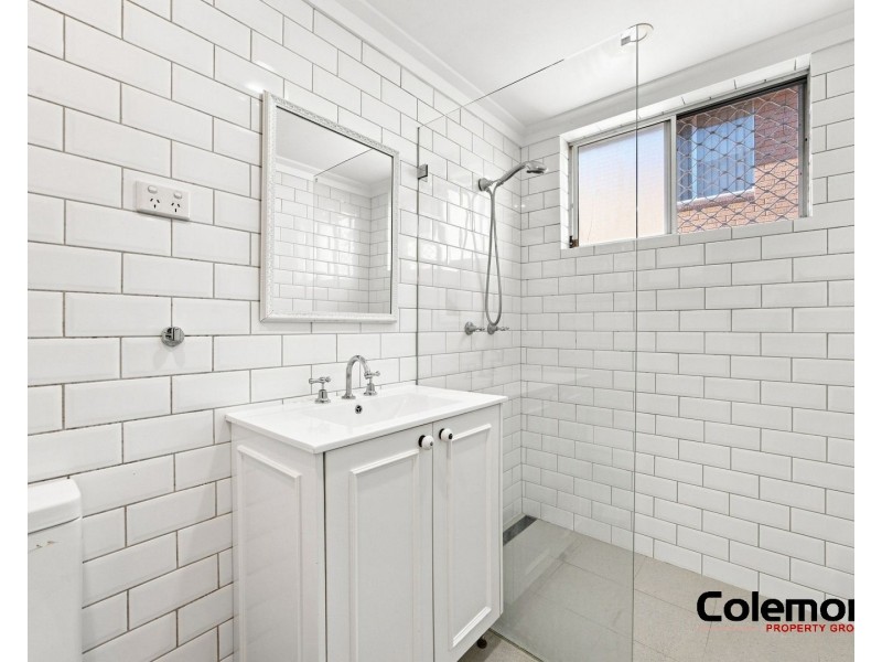 1/33 Park Street, Campsie NSW 2194