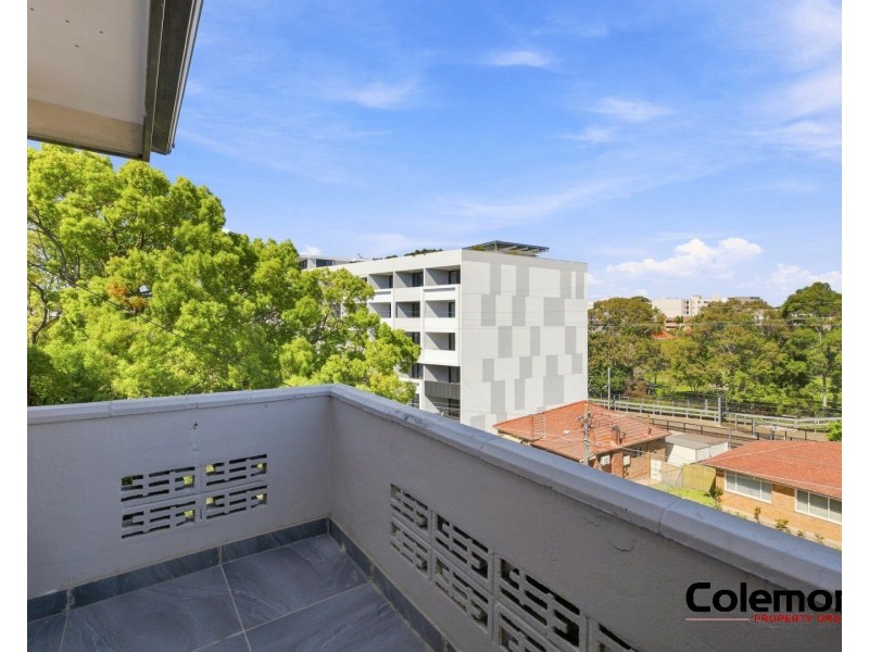 12/11 Arthur St, Marrickville NSW 2204