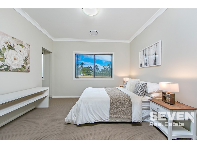 11 Gwen Street, Rouse Hill NSW 2155