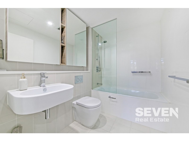 203/13 Waterview Drive, Lane Cove NSW 2066