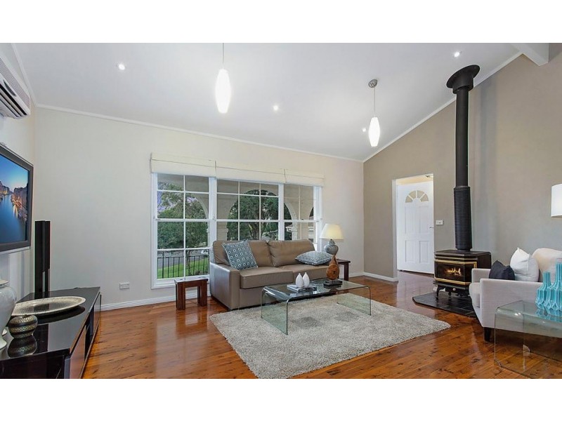 15 Palace Road, Baulkham Hills NSW 2153