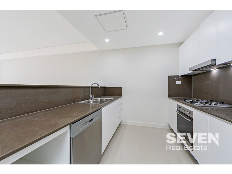 617/301 Old Northern Road, Castle Hill NSW 2154