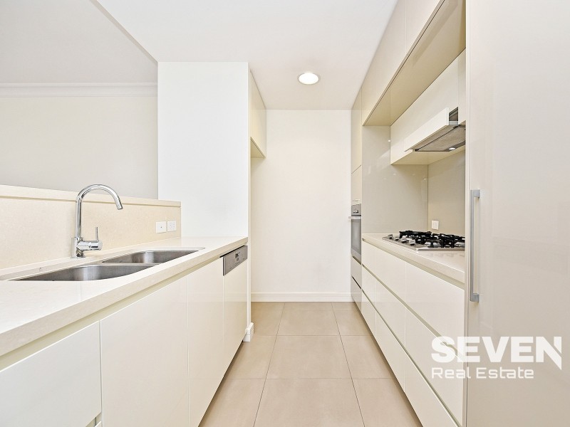404/2 Peninsula Drive, Breakfast Point NSW 2137