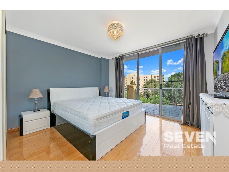 402/33-35 Cowper Street, Parramatta NSW 2150