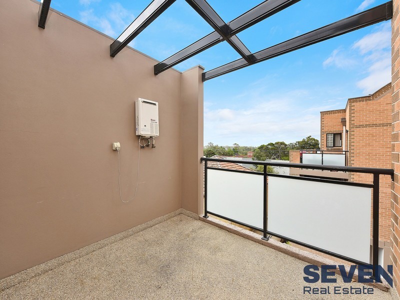 6/159 Wellington Road, Sefton NSW 2162