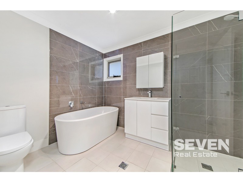 16 Fenway Street, Kellyville NSW 2155