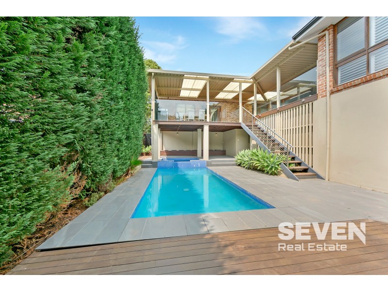 42 Gilbert Road, Glenhaven NSW 2156