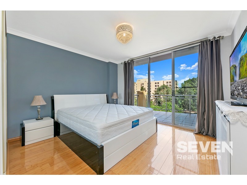 402/33-35 Cowper Street, Parramatta NSW 2150