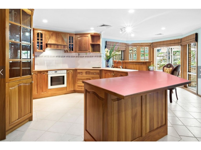 61 Ravensbourne Way, Dural NSW 2158