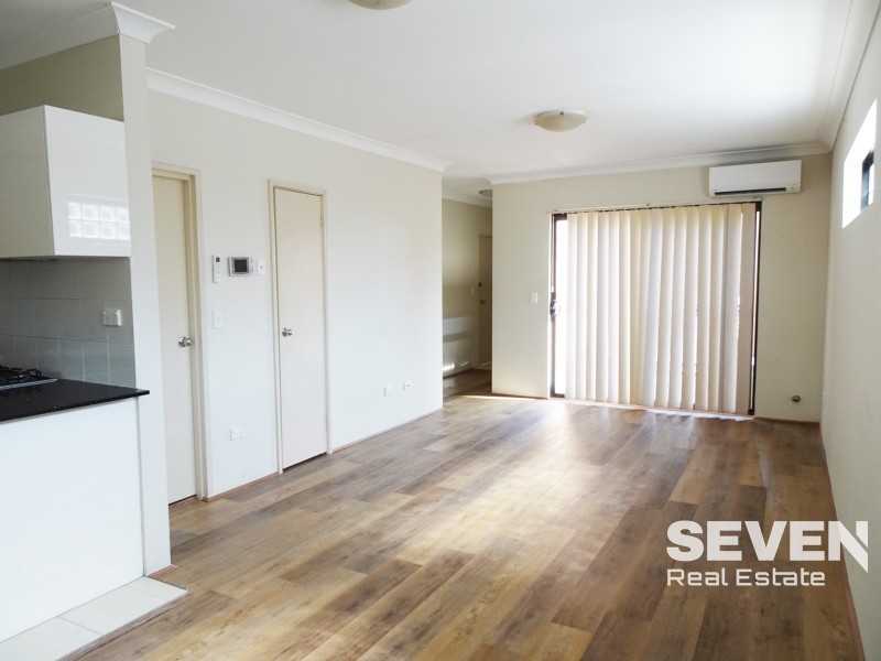 6/159 Wellington Road, Sefton NSW 2162