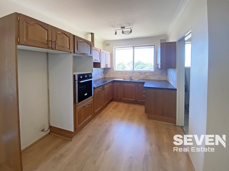 11/35 Blaxcell Street, Granville NSW 2142