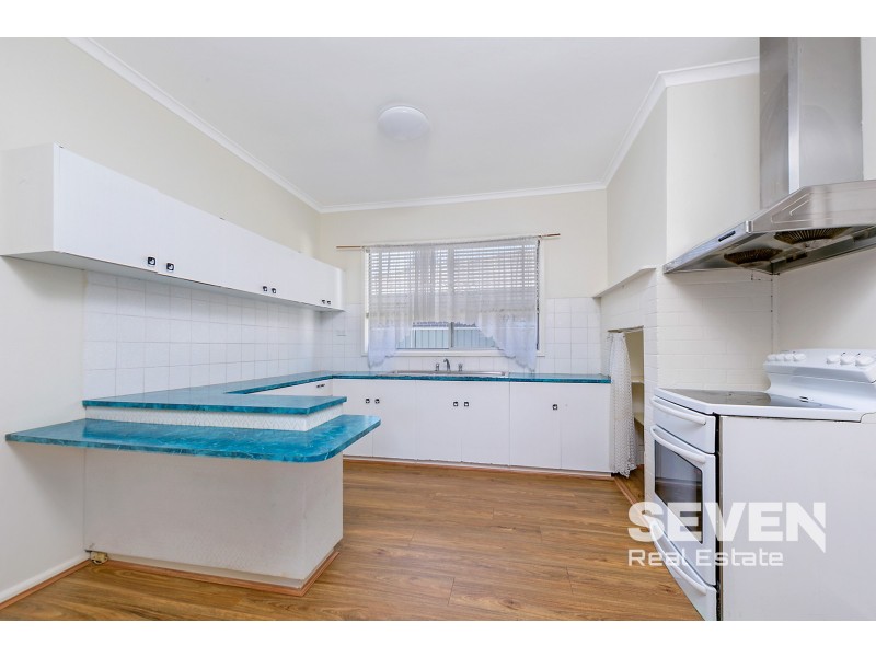 14 Burra Street, Pendle Hill NSW 2145