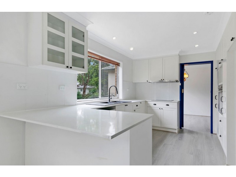 25 Woodhill Street, Castle Hill NSW 2154