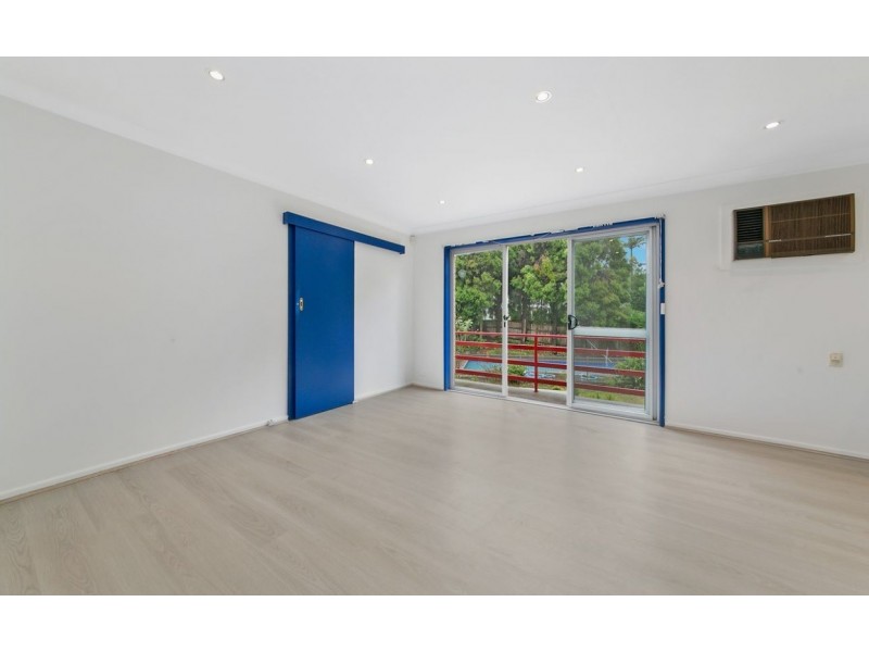 25 Woodhill Street, Castle Hill NSW 2154