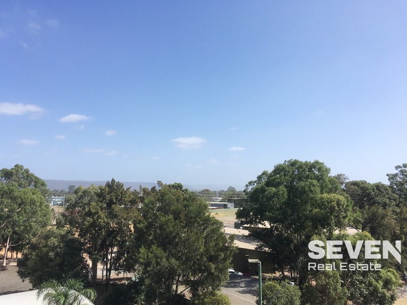 530/1-39 Lord Sheffield Circuit, Penrith NSW 2750