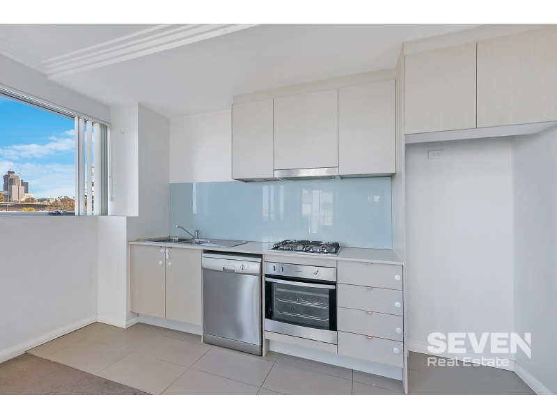 68/108 James Ruse Drive, Rosehill NSW 2142