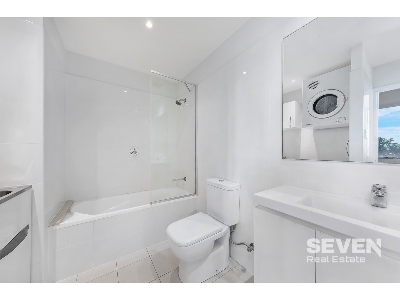 68/108 James Ruse Drive, Rosehill NSW 2142