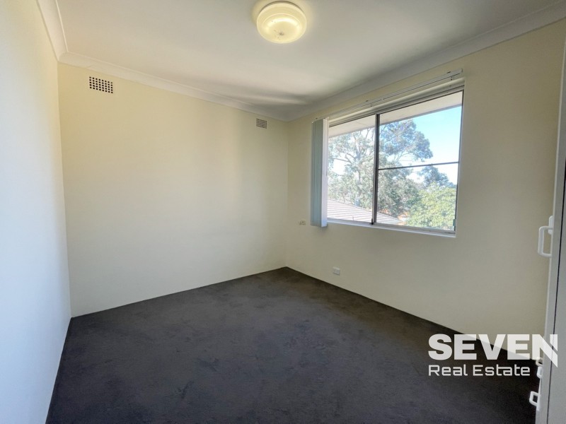 11/35 Blaxcell Street, Granville NSW 2142