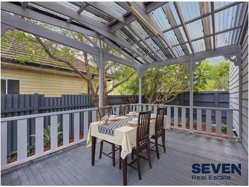 2 Eleanor Street, Rosehill NSW 2142