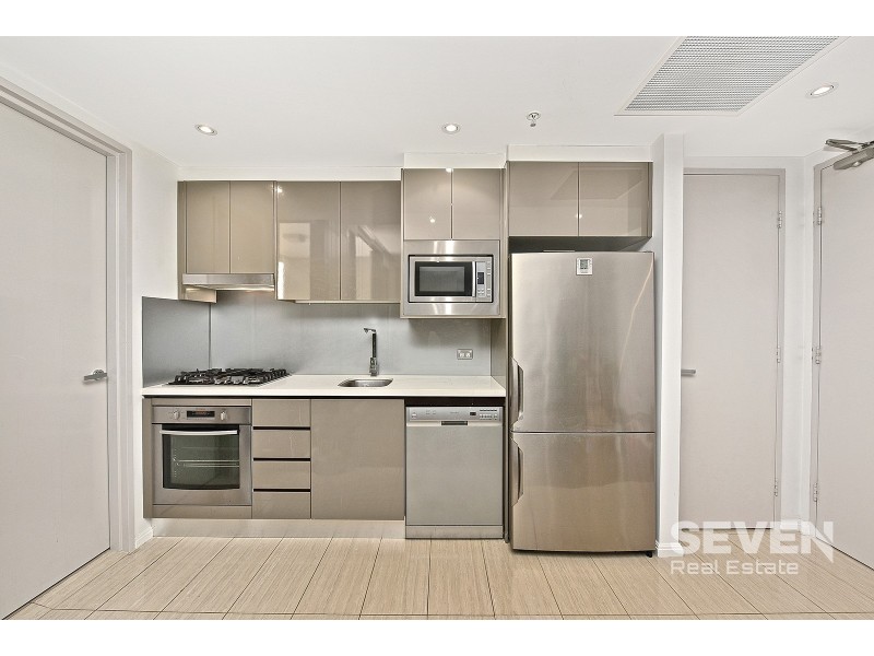 1327/20 Gadigal Avenue, Zetland NSW 2017