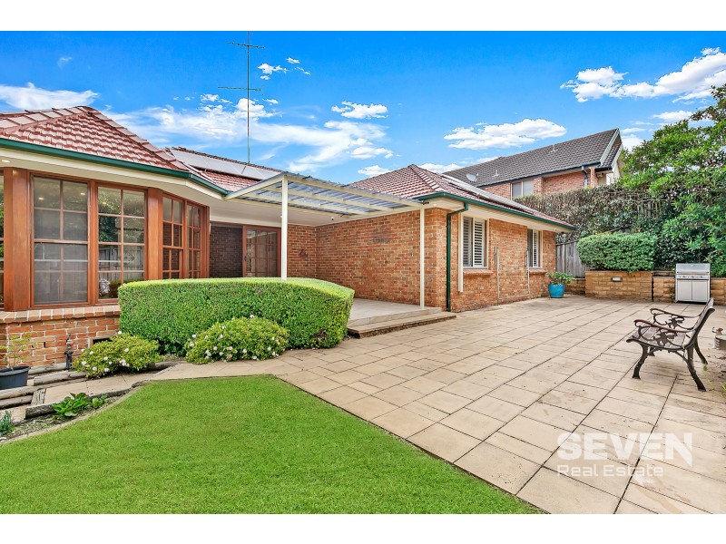 44 Kambah Place, West Pennant Hills NSW 2125