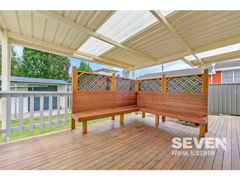 24 Sanders Road, Baulkham Hills NSW 2153