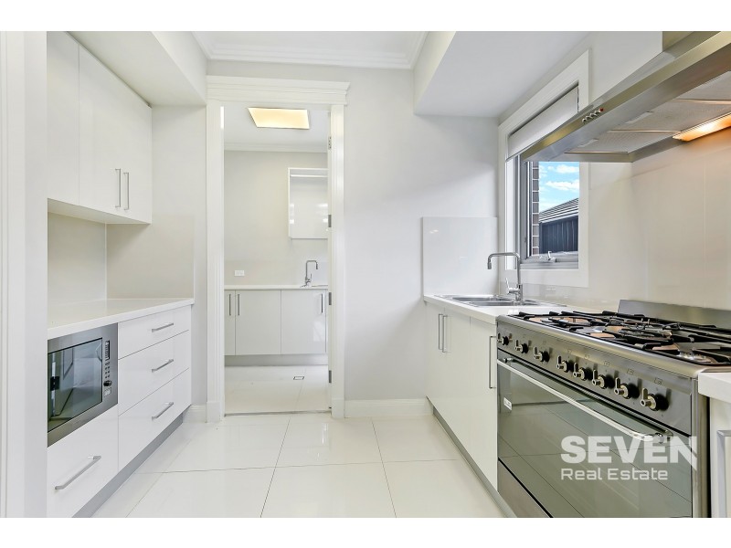 7 Ava Place, Kellyville NSW 2155